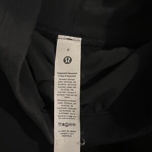 Lululemon funnel neck top